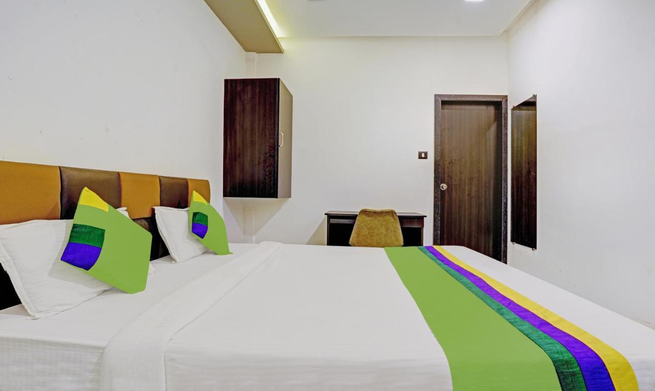 Prime Grand Hotel, 3* Bombaim
