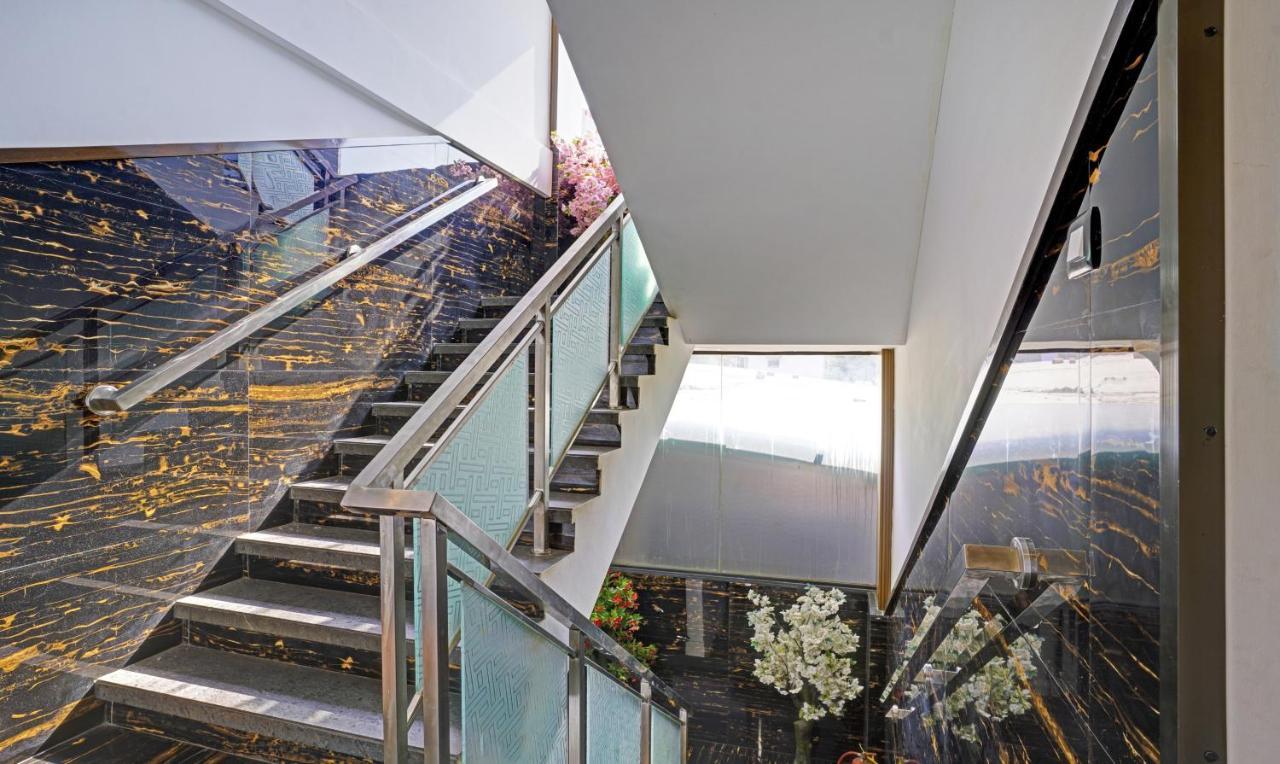 Prime Grand Hotel, 3* Bombaim