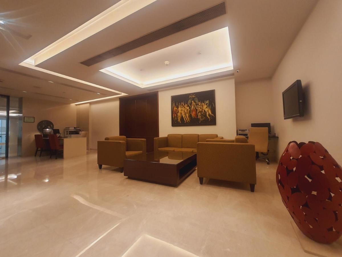 Hotel International Airport By Ihg 5*