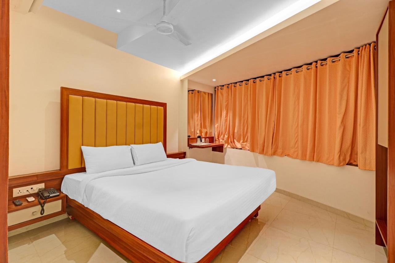 Capital O 84240 Galaxy Hotel