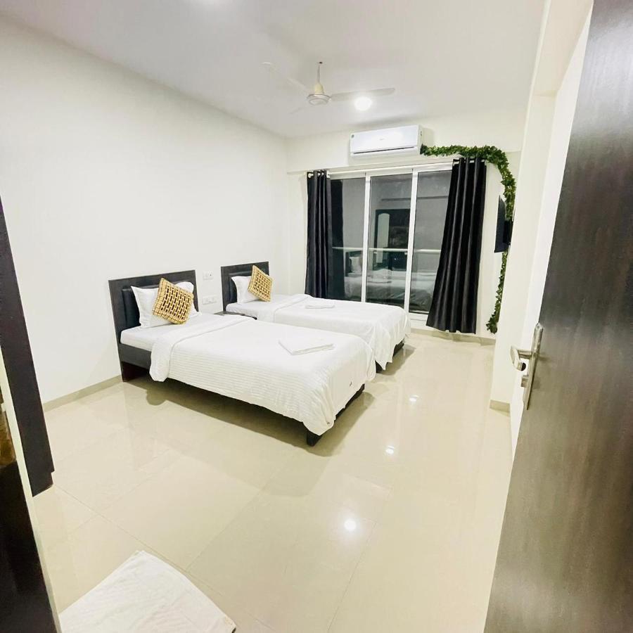 Apartment Wishtree Serviced Near Airport