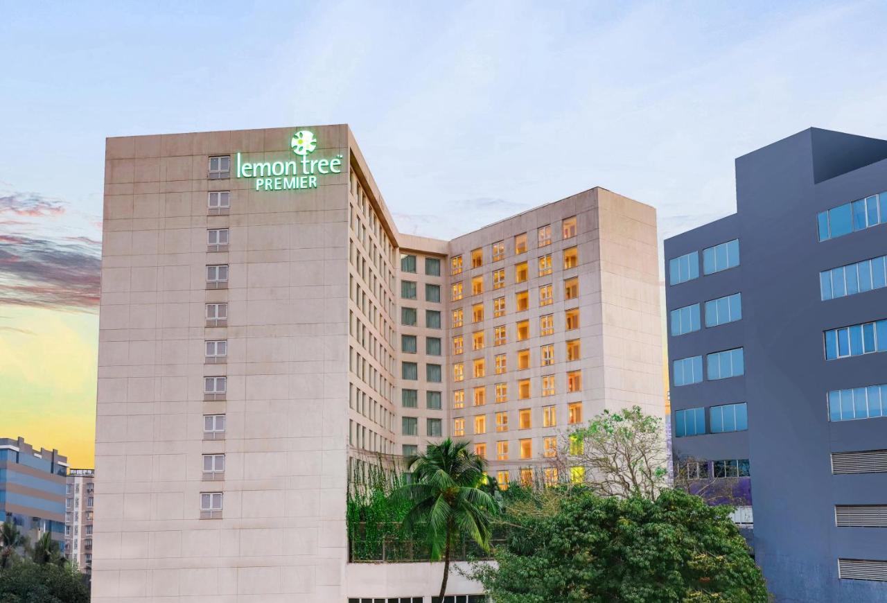 Hotel Lemon Tree Premier, International Airport