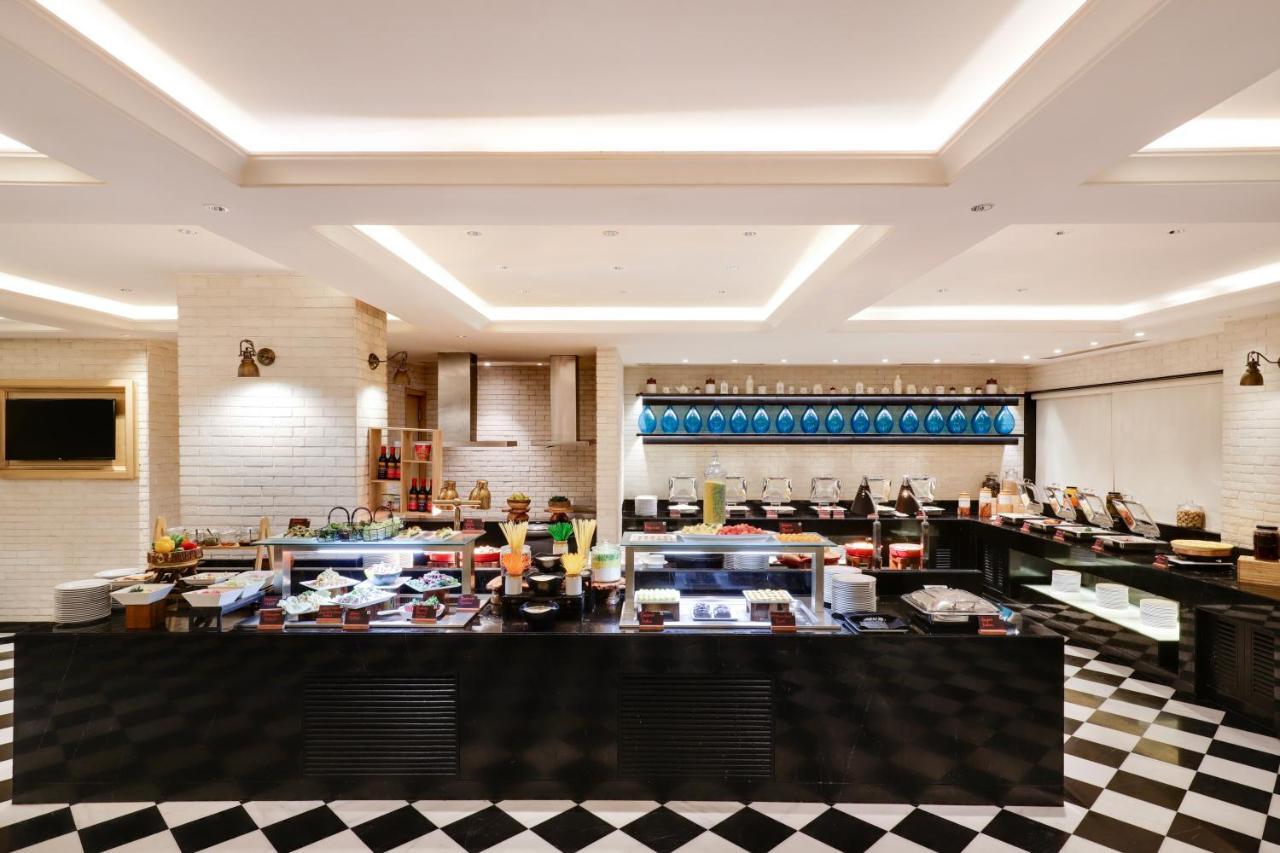 Lemon Tree Premier, International Airport Hotel
