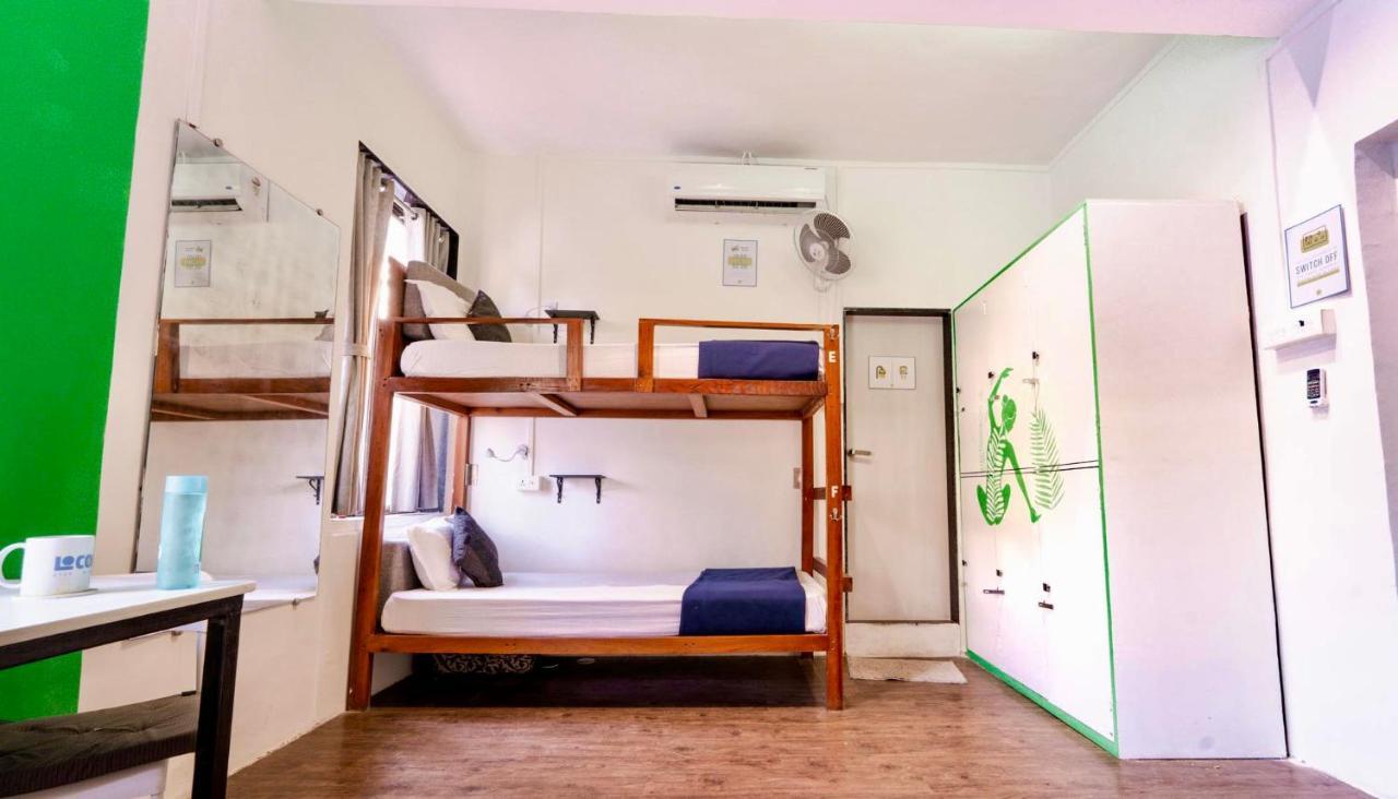 Hostel Locomo Og - Work Eat Mumbai