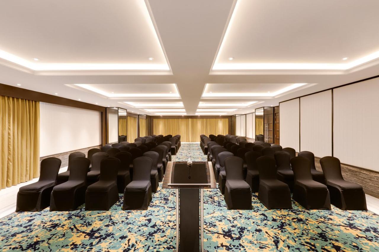 Lemon Tree Premier, International Airport Hotel