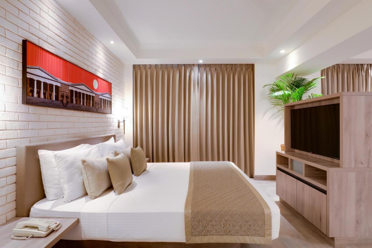 Hotel Lemon Tree Premier, International Airport 5*