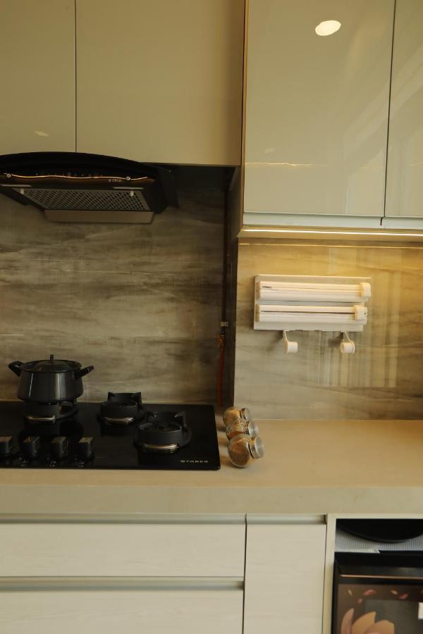 Apartment Artist House 3br By Flora