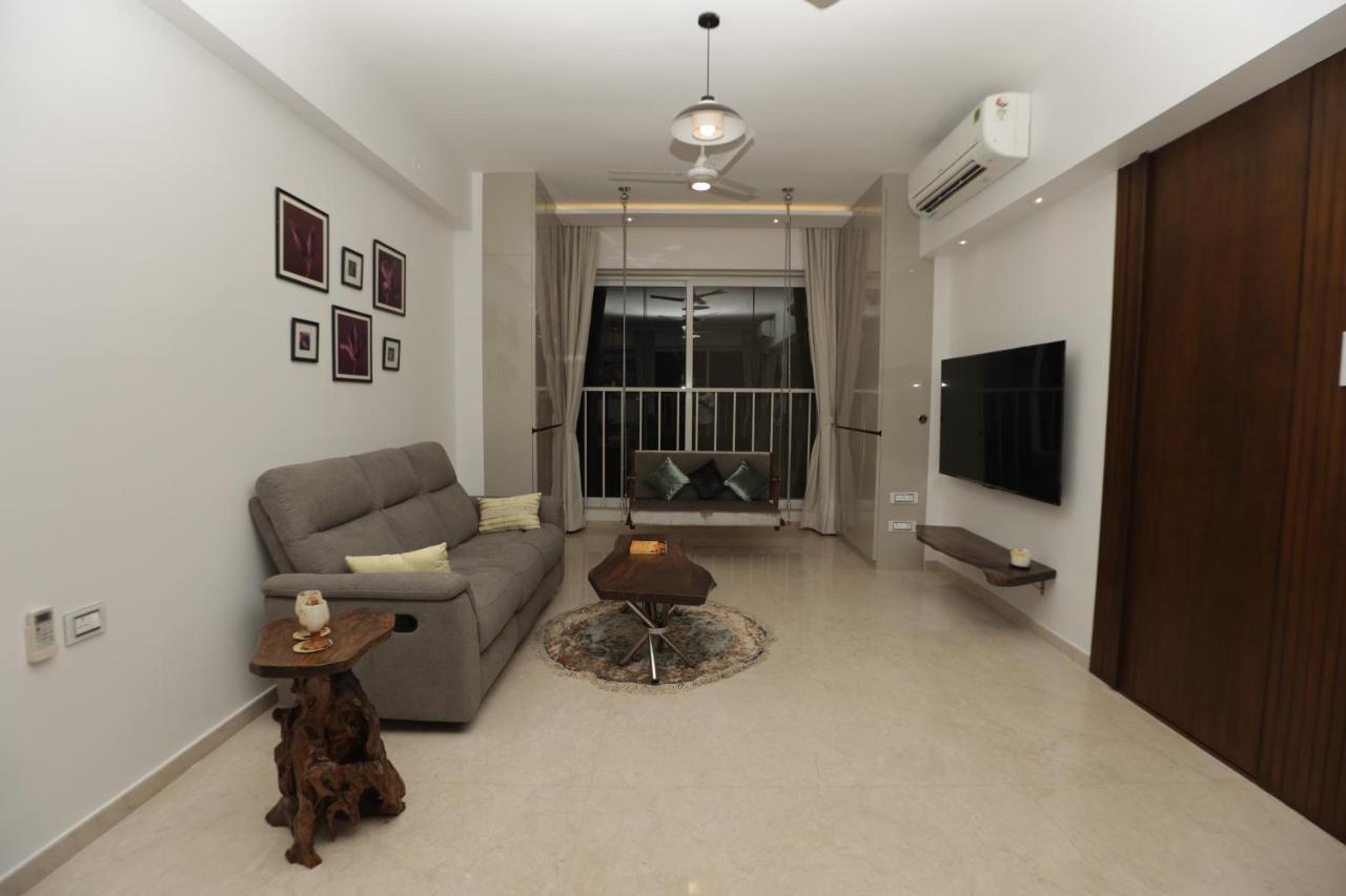 Artist House 3br By Flora