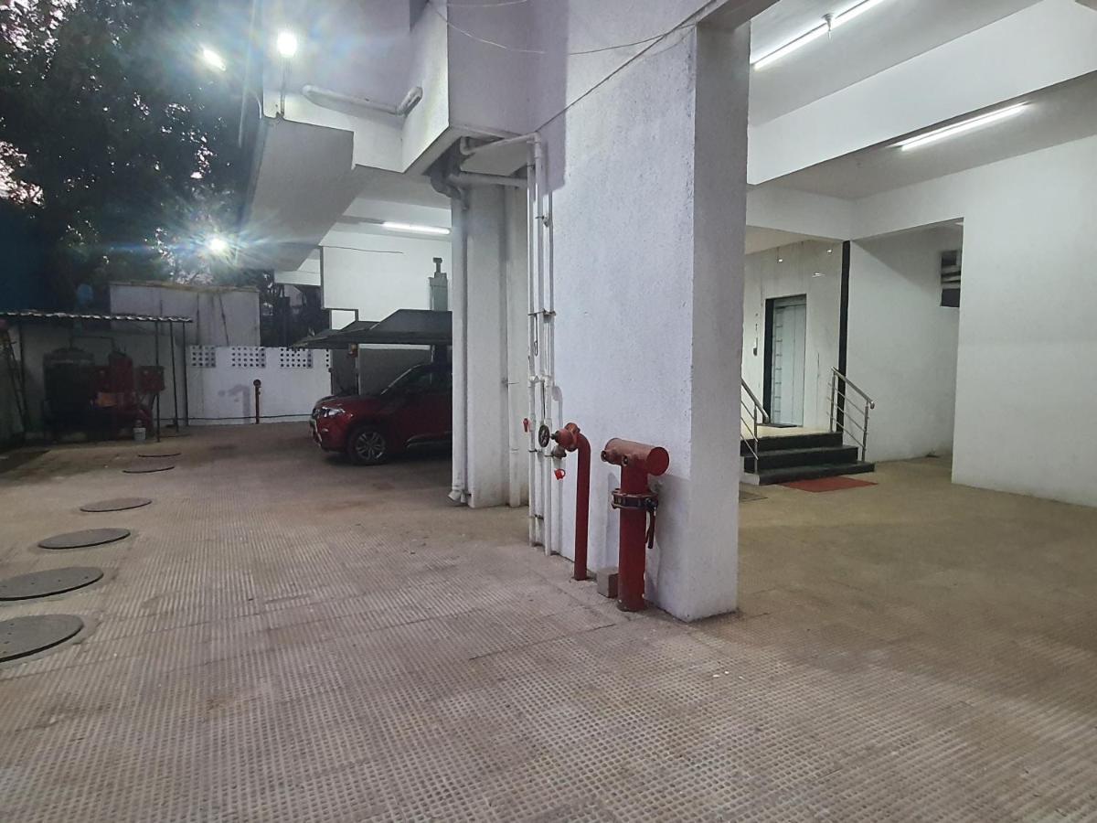 Apartamento Osi Khar West
