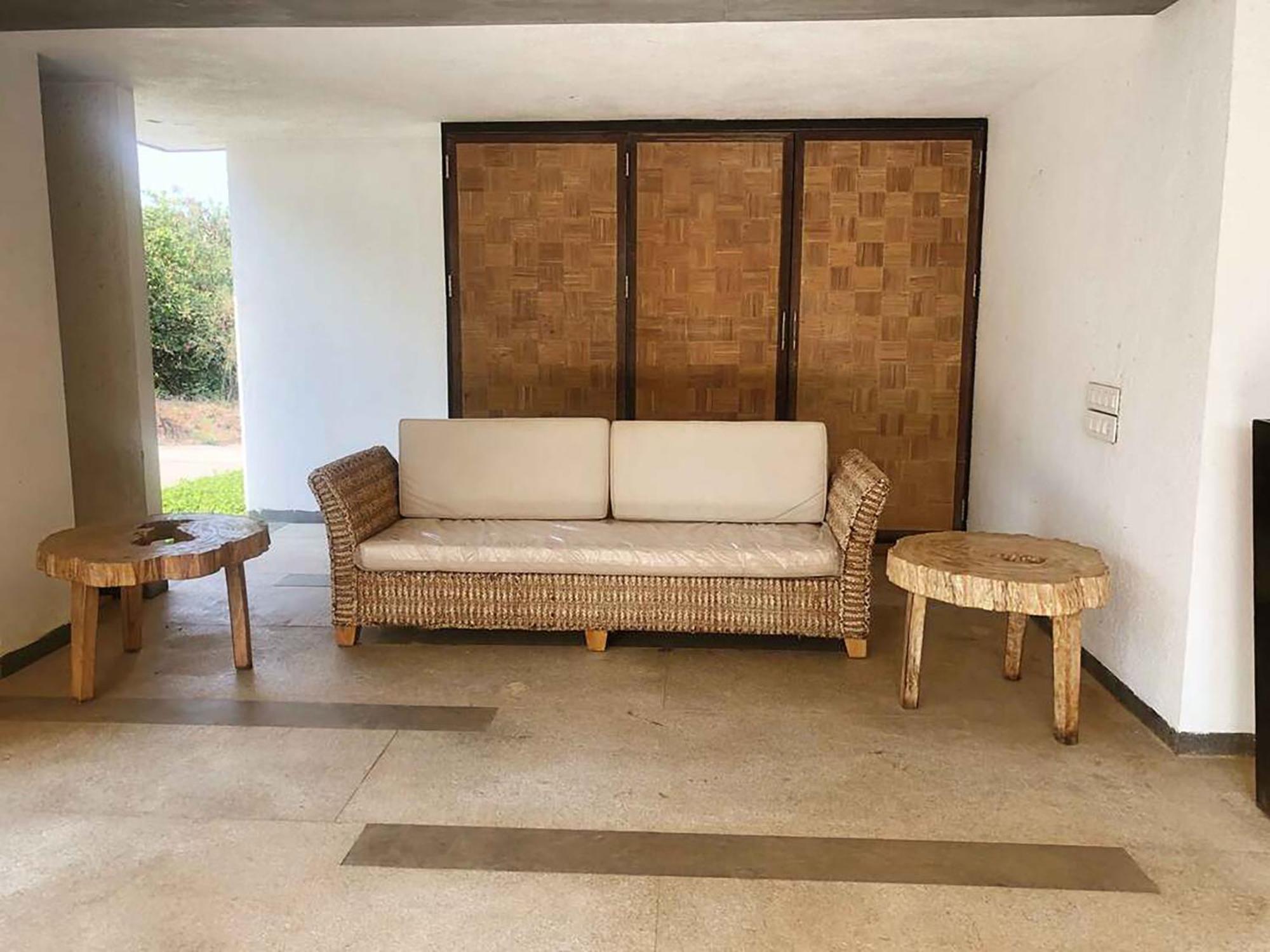 Oceanfront 4 Bed Private Pool Gorai Near *