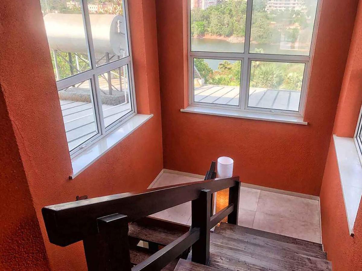 Oceanfront 4 Bed Private Pool Gorai Near * Mumbai