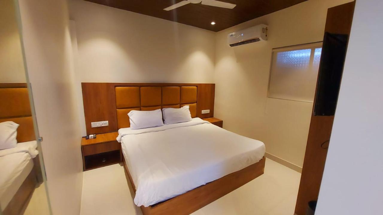 Rigga Kokilaben Dhirubhai Ambani Hospital 3* Mumbai