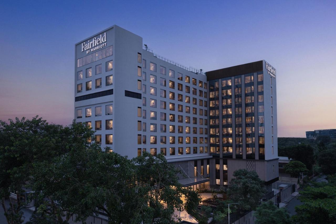 Fairfield By Marriott International Airport