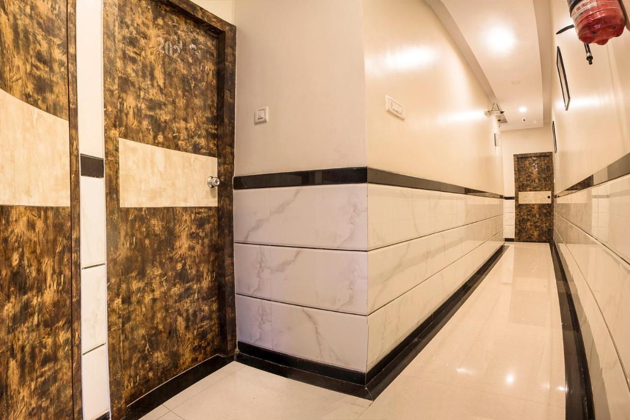 Hotel Fabexpress Embassy Grand - Nr Bkc