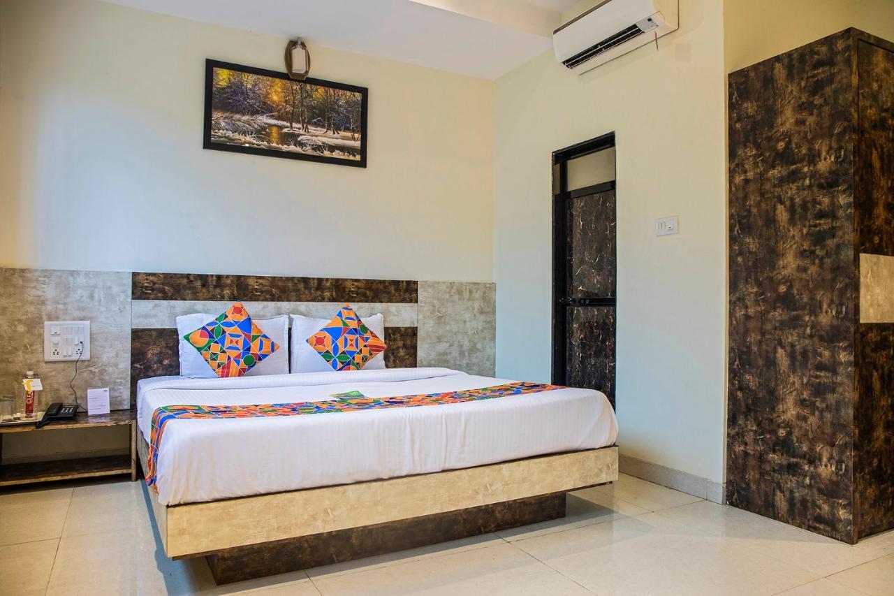 Hotel Fabexpress Embassy Grand - Nr Bkc 3*