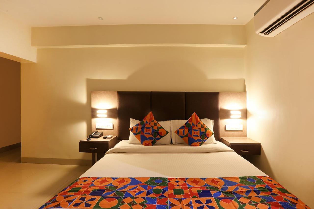 Fabhotel West - Nr International Airport Hotel 3*