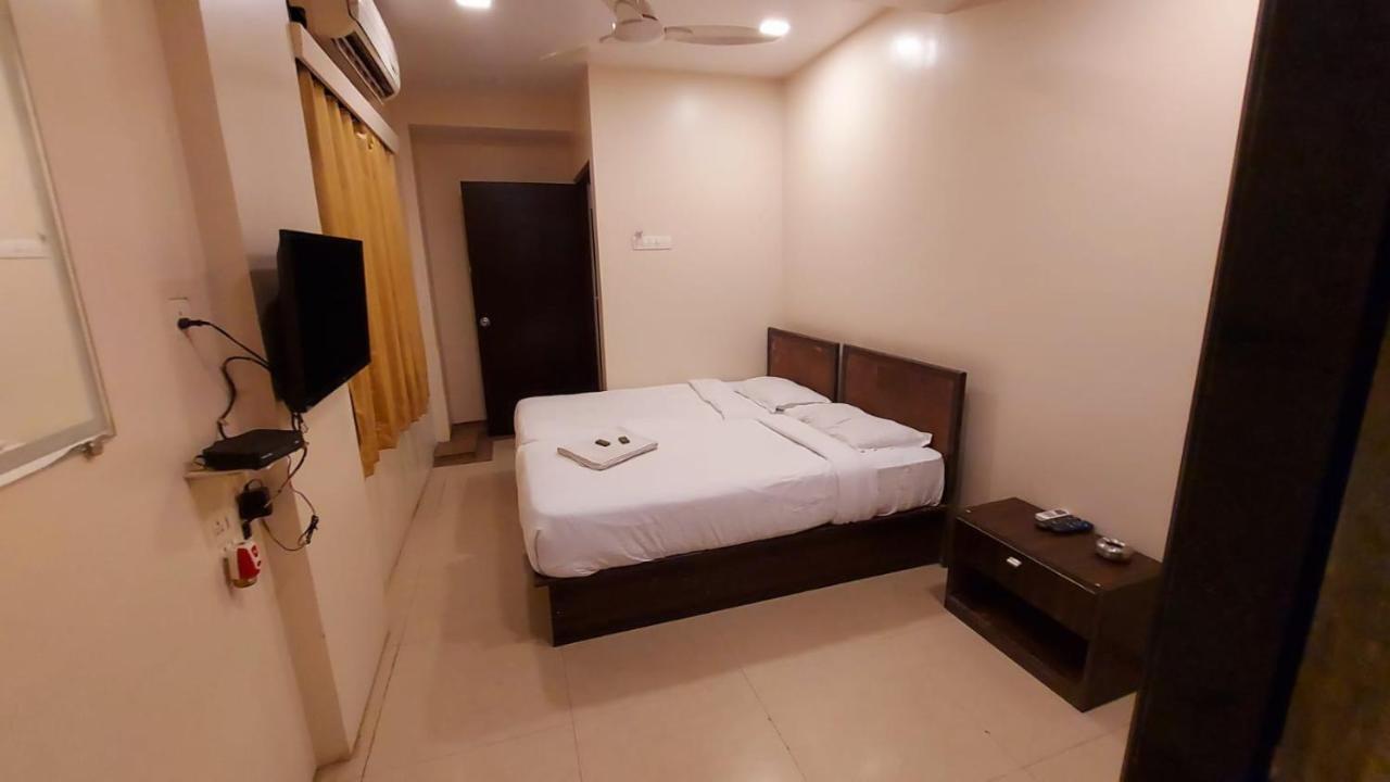 Rigga Kokilaben Dhirubhai Ambani Hospital Mumbai