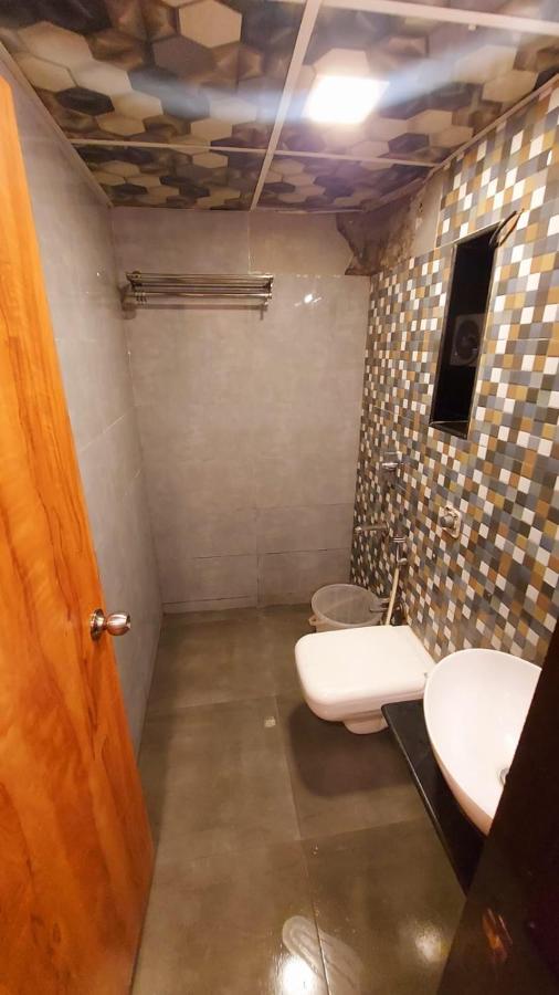 Rigga Kokilaben Dhirubhai Ambani Hospital