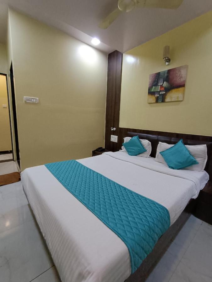 Hotel Amber-colaba 3*