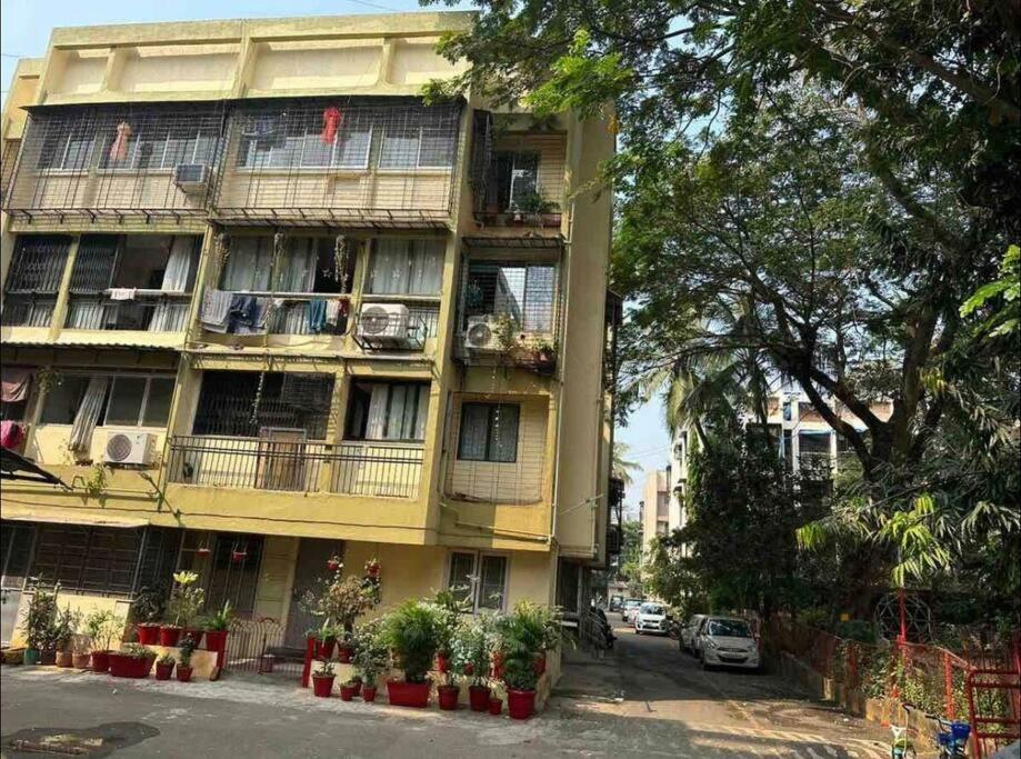 1bhk Garden Facing Apartment *