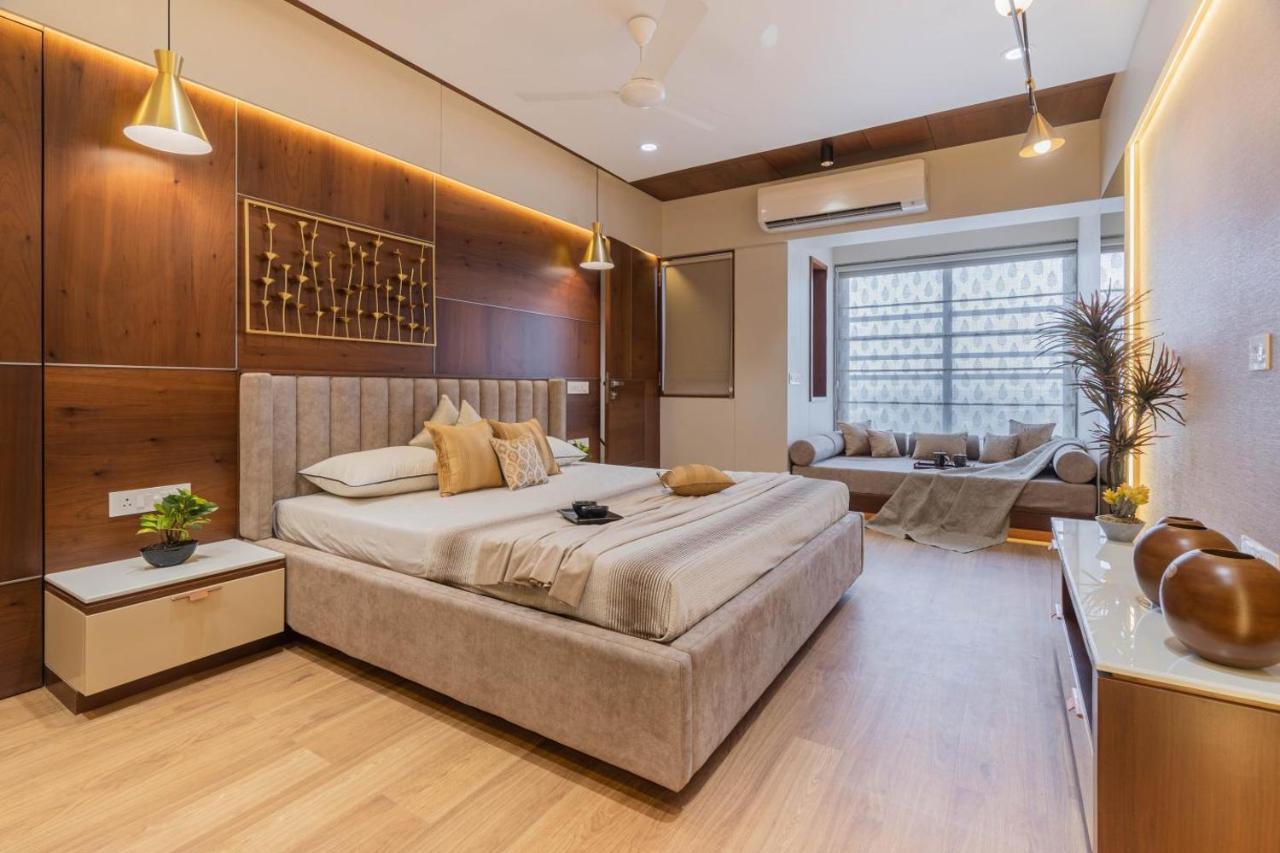 Lights Duplex Penthouse Apartment