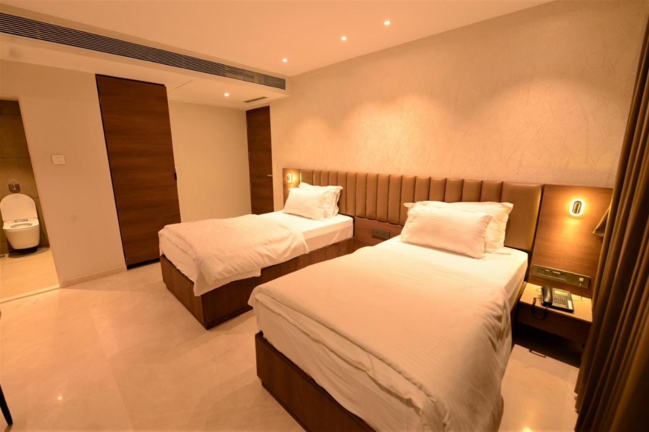 Anupam Residency Hotel 3*