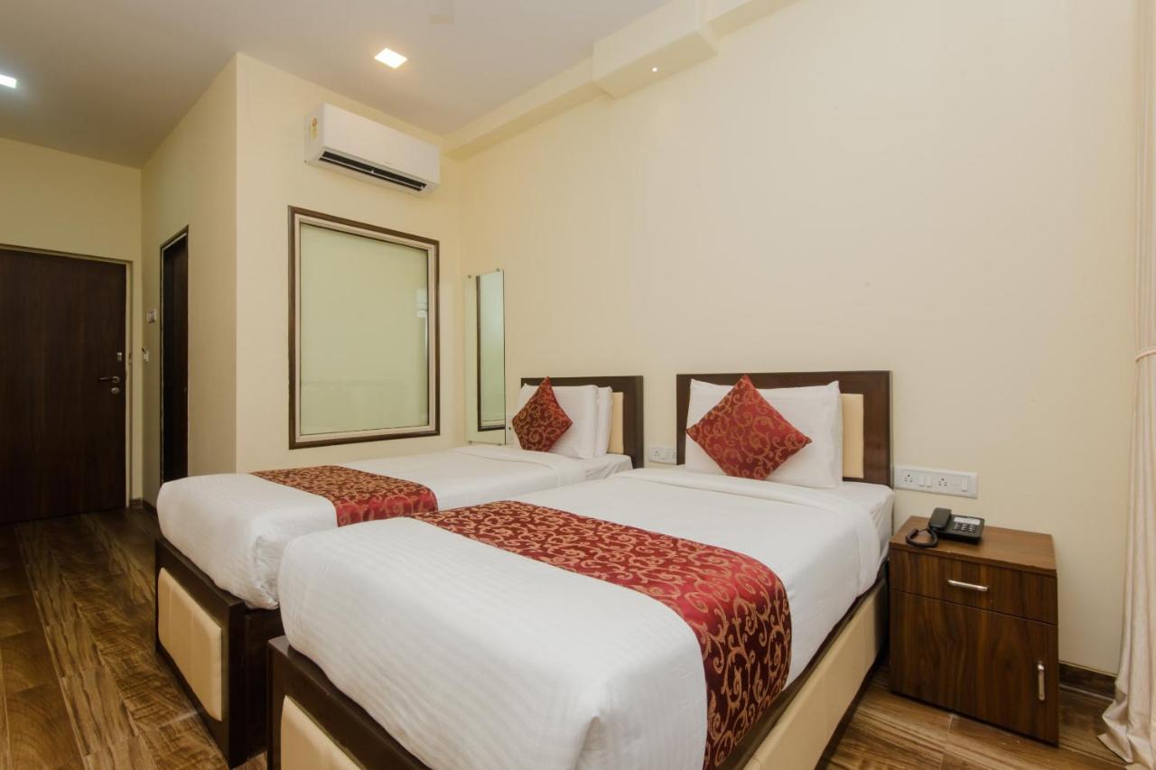 Super O Divine Residency Near Phoenix Marketcity 3*