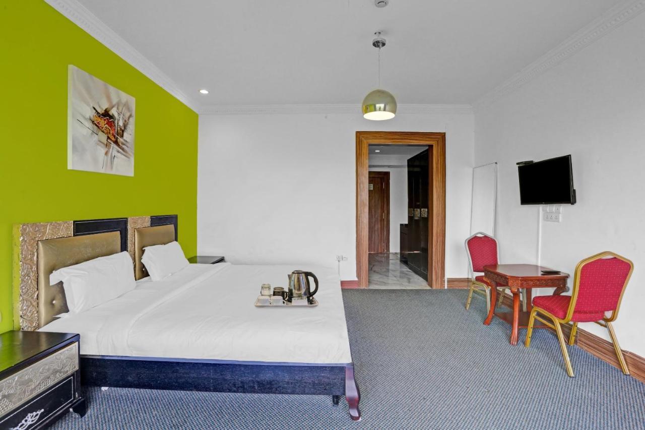 Townhouse Royal Palms 4*