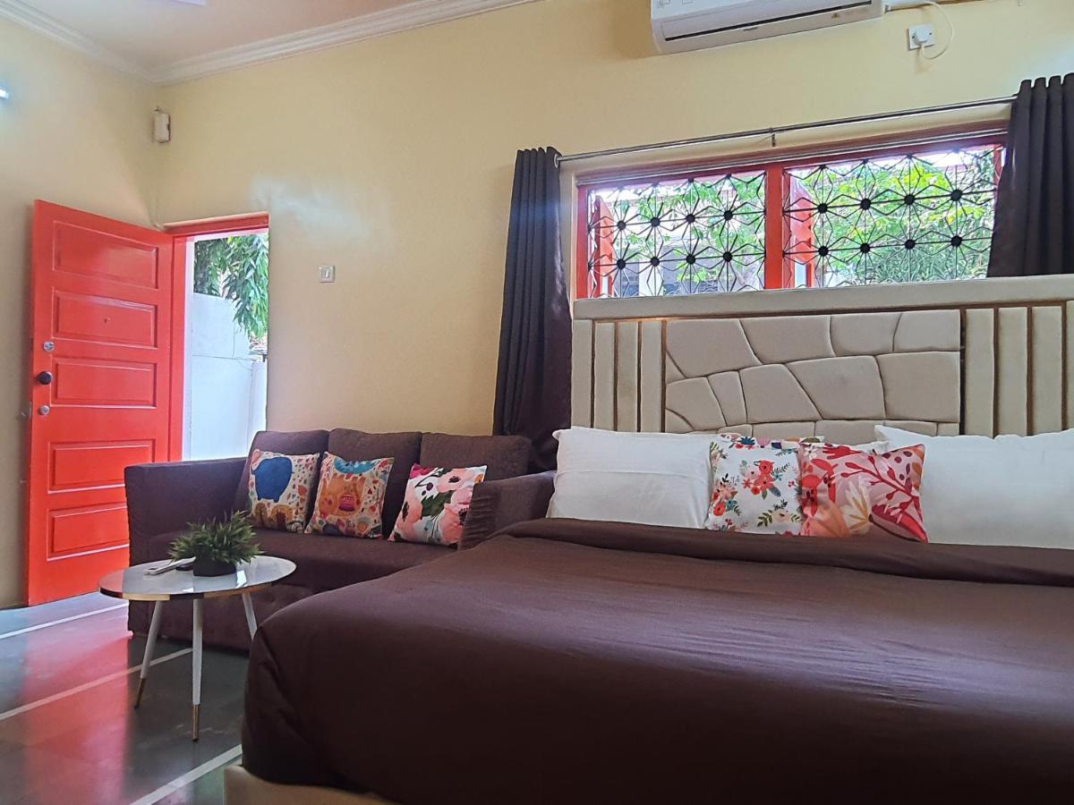 Apartamento Osi Khar West Bombaim