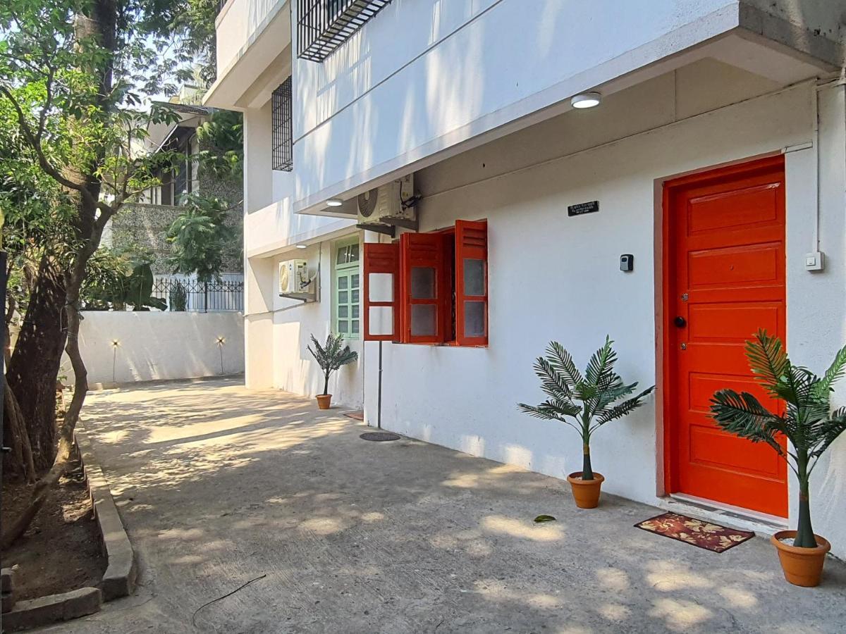 Osi Khar West Apartamento Bombaim