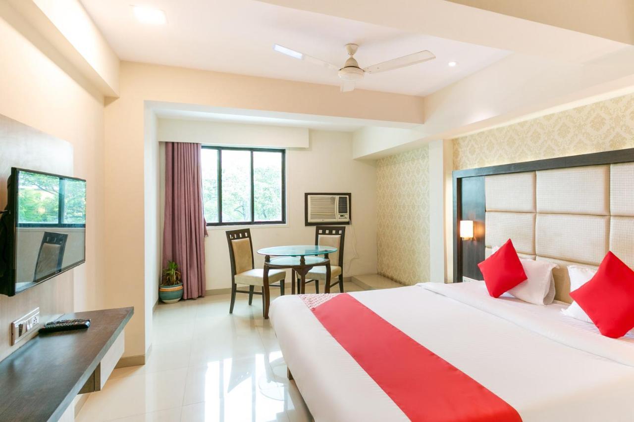 Collection O Pearl Residency