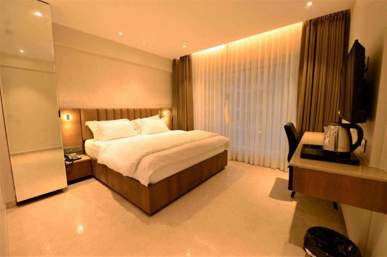 Anupam Residency 3*