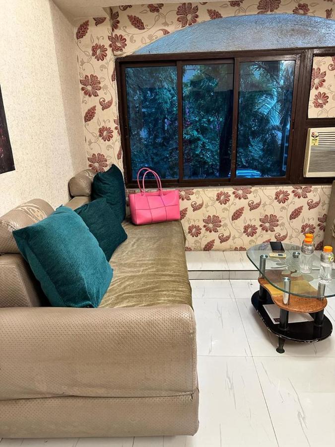 Spacious Luxury Flat Apartment Mumbai