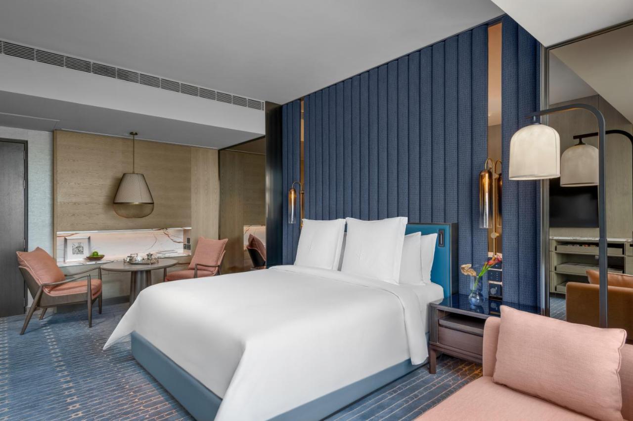 Hotel Four Seasons 5*