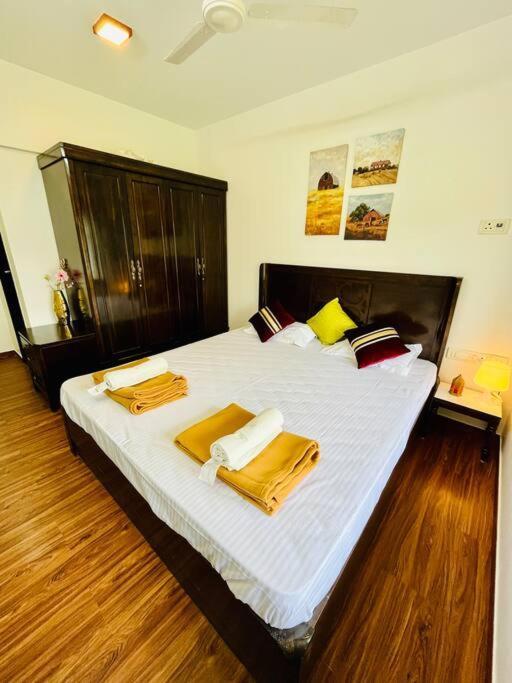 La France 4bhk Service