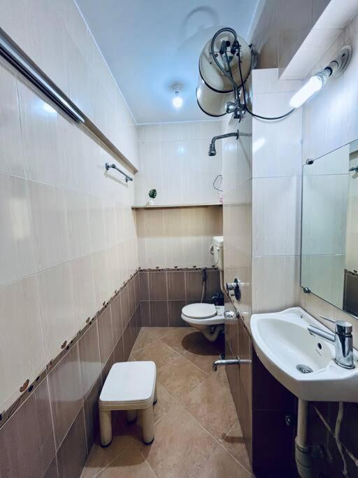 La France 4bhk Service * Mumbai