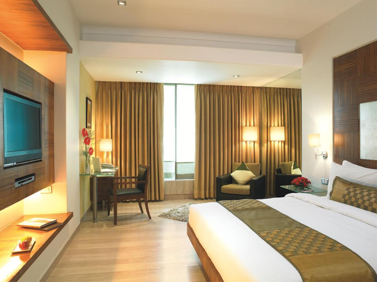 Hotel Mirage Hotel, International Airport