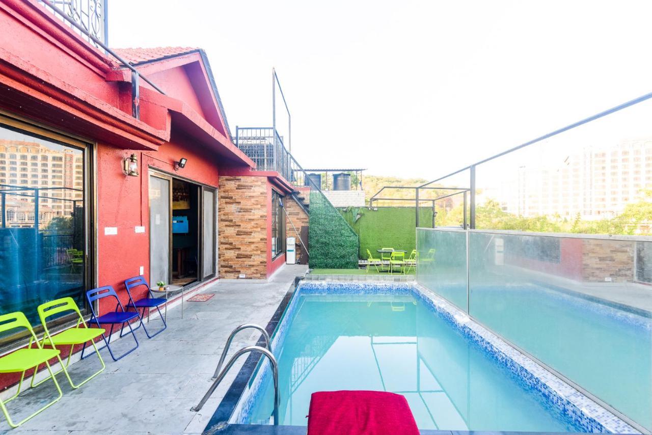 Villa 4 Star Lavish Mumbai