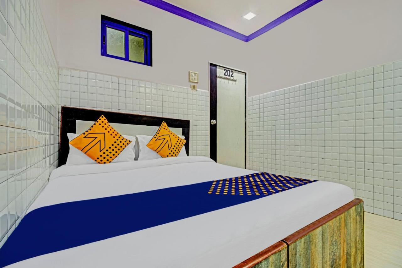 Spot On Grand Skylight Near Chhatrapati Shivaji International Airport 2*