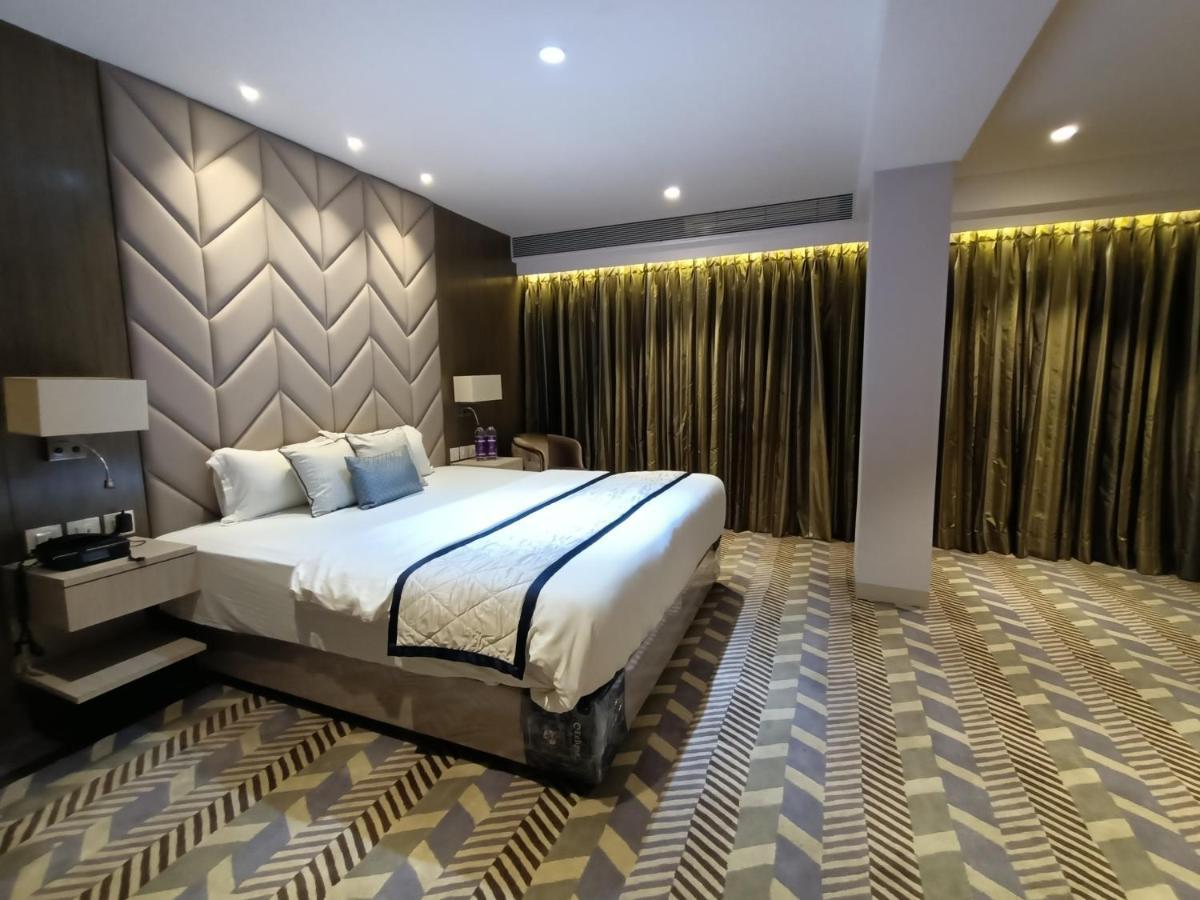 Hotel Highway Andheri East