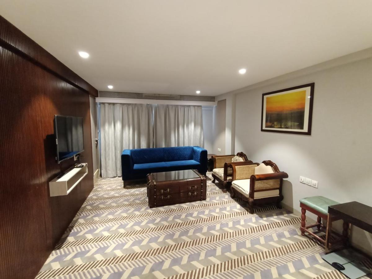 Hotel Highway Andheri East Mumbai