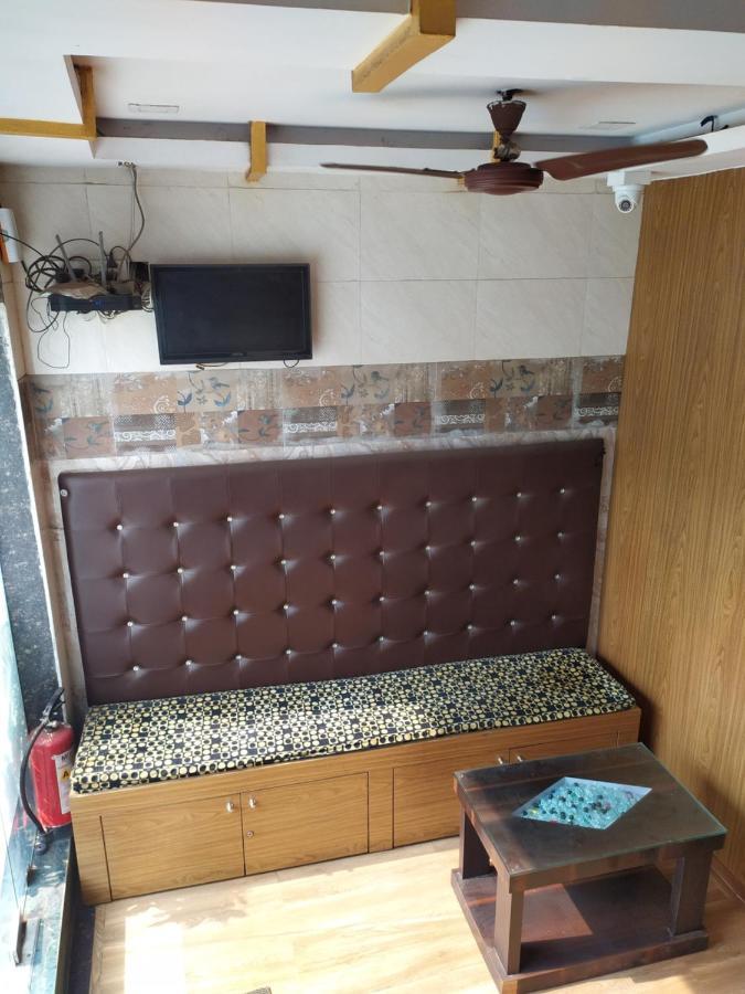 Sd Ac Deluxe * Mumbai