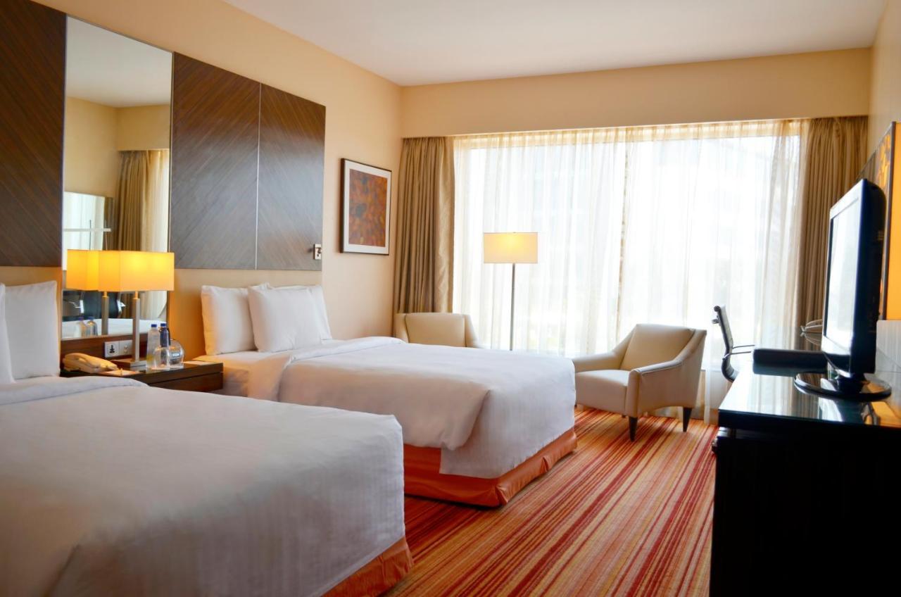 Courtyard By Marriott International Airport Hotel Bombaim