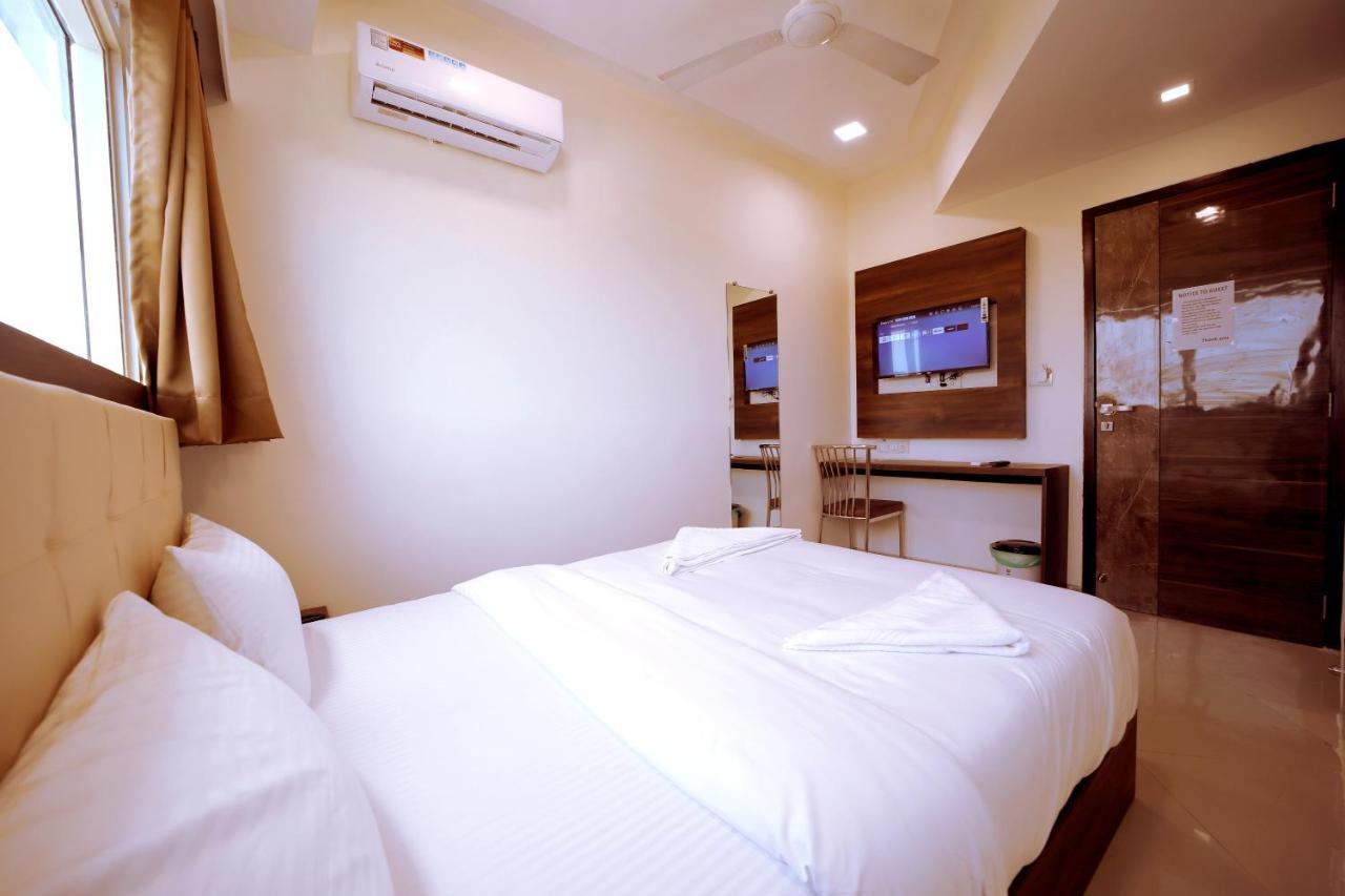 Precious Pearl 2* Mumbai