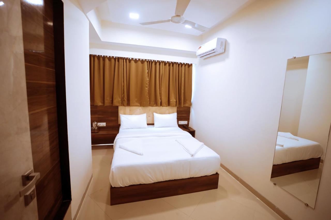 Precious Pearl 2* Mumbai