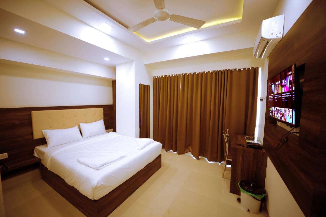 Precious Pearl Hotel Mumbai