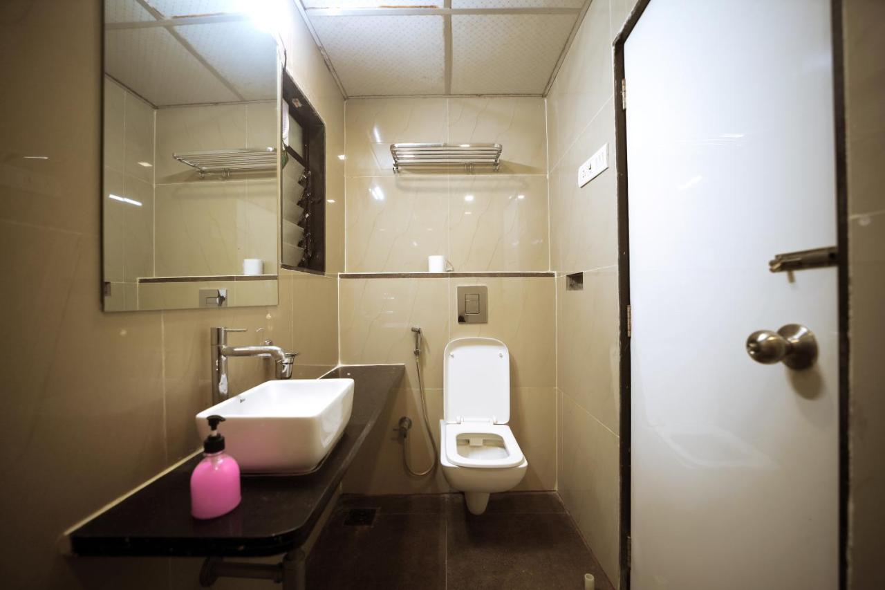 Precious Pearl Hotel 2*