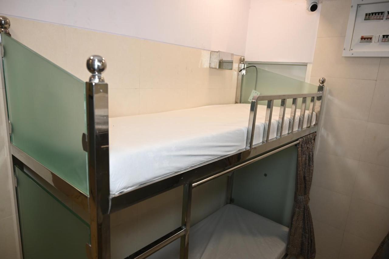 Sagar Andheri - Nearest To Andheri Railway Station West Capsule hotel Mumbai
