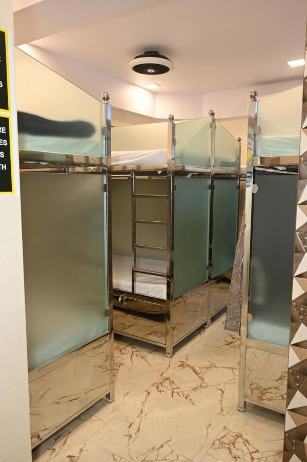 Sagar Andheri - Nearest To Andheri Railway Station West Capsule hotel Mumbai