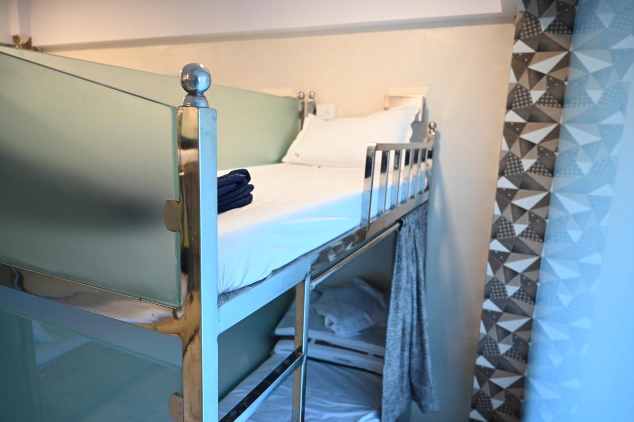 Sagar Andheri - Nearest To Andheri Railway Station West Capsule hotel Mumbai